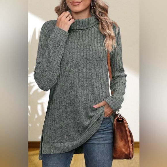 Gentle Slope High Low Thick Turtleneck Sweater - Picture 1 of 5